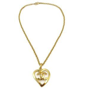 Chanel Heart Chain Pendant Necklace Gold 95P 48658